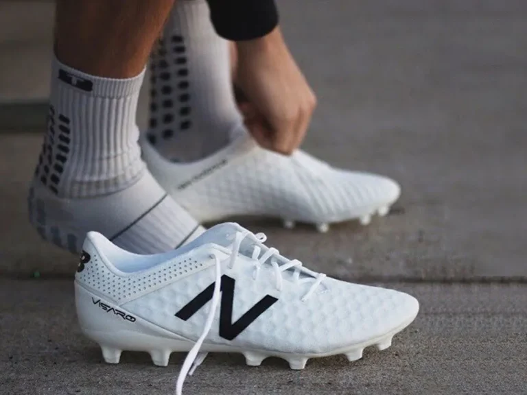 Futbolistas detenidos por violación