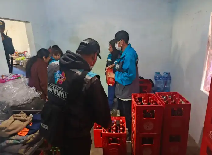 Intervienen venta de bebidas alcohólicas en canchas de fútbol