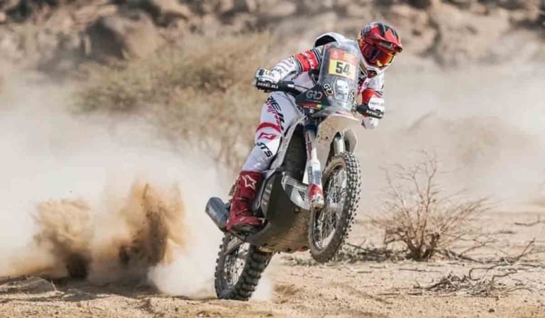 DEPORTEANDO: Nosiglia al margen del Dakar tras un eccidente
