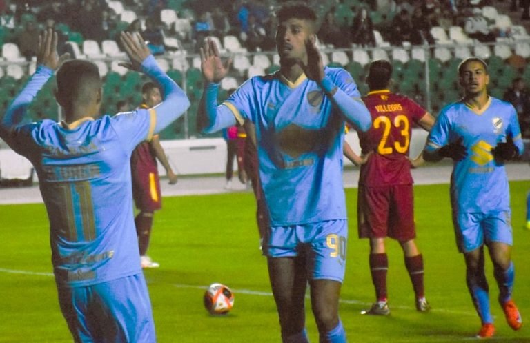 Bolívar sin más y más dejó en el camino al benjamín