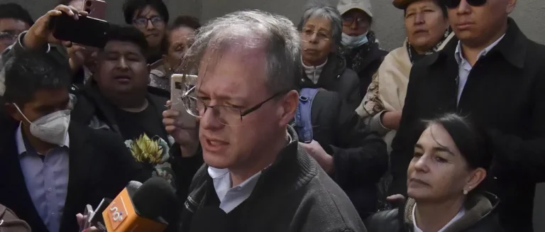 Al final Dunn quedó fuera de la elecciones