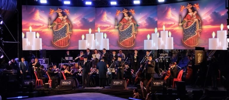 Oruro se luce y abre el mundo las danzas originarias de Bolivia