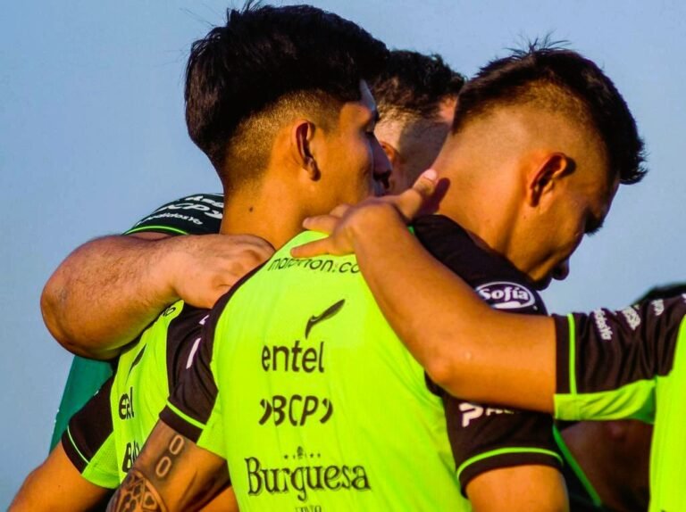 Dos jugadores no podrían jugar por lesiones en la selección