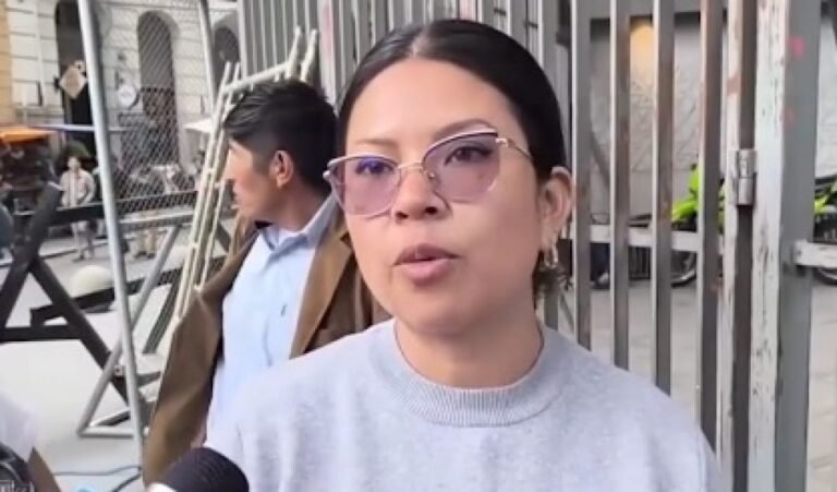 Diputada Diana Romero es internada en terapia intensiva