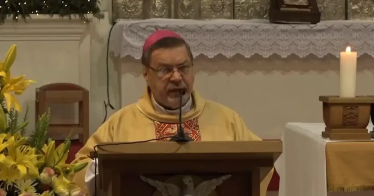 Iglesia exhorta a gobernantes que dejen de pelear por el poder