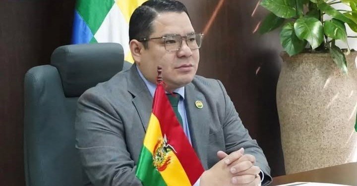 FONDIOC: Arce se acoge al derecho del silencio y dispuso a cuentas de Sus. 700 millones