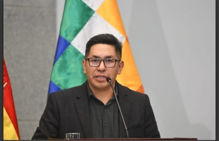 Fiscalía apela detención domiciliaria de exministro Zenón Mamani