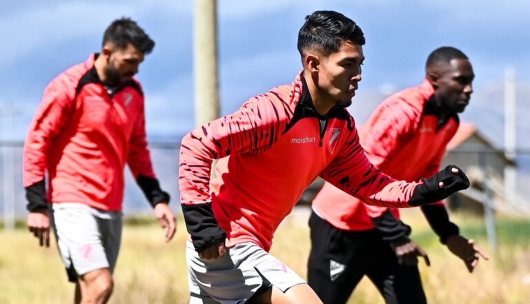 Always Ready RESPIRA PROFUNDO antes de ganar a Liga de Quito