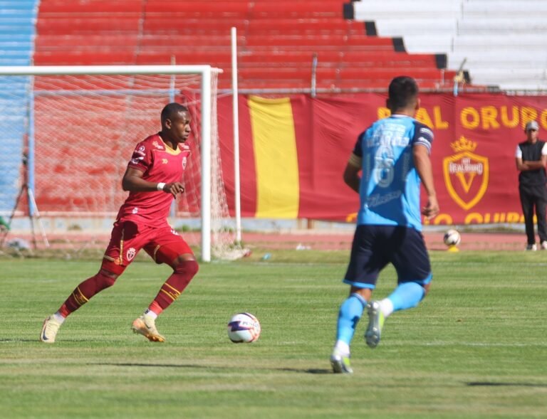 Empate de Real Oruro que no gustó a los hinchas