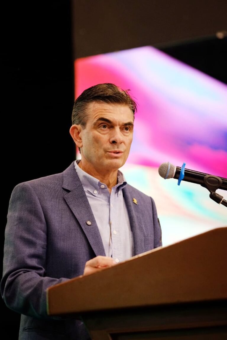 “Gigantesca” corrupción de la anterior gestión provoca conflictos