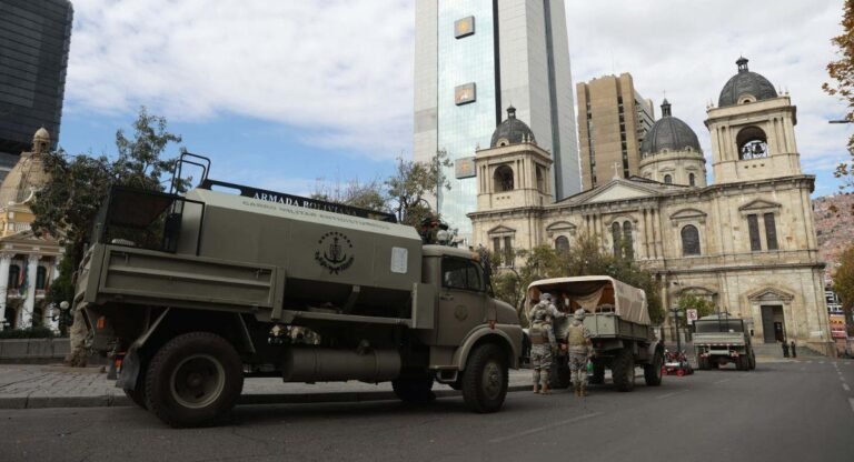 COB y Campesinos dan carta libre ´para Estado de Excepción