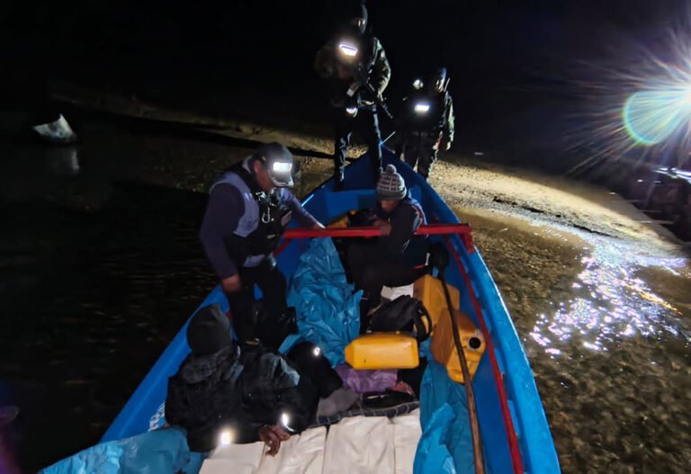 En el lago Titicaca incautan 186 paquetes de Cocaína