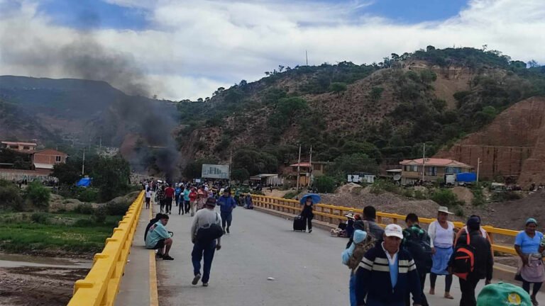 Parotani y Huayllani bajo control policial