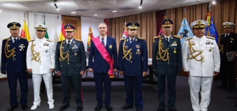 Rige nuevo alto mando militar tras ascensos