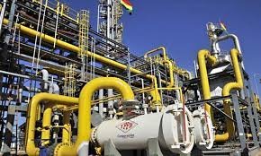 YPFB certifica la calidad de la gasolina antes de entregar a surtidores