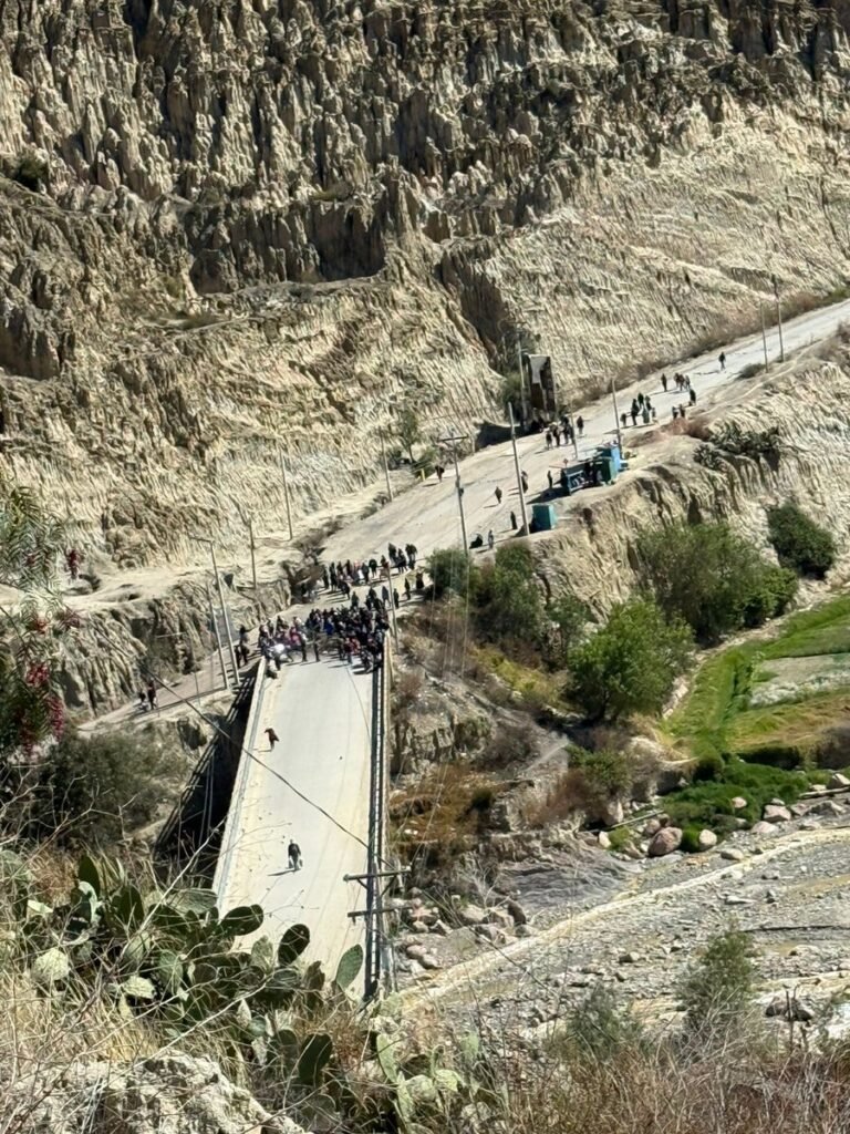 El mejor regalo para paceños es la construcción de carretera La Paz-Cochabamba por Río Abajo