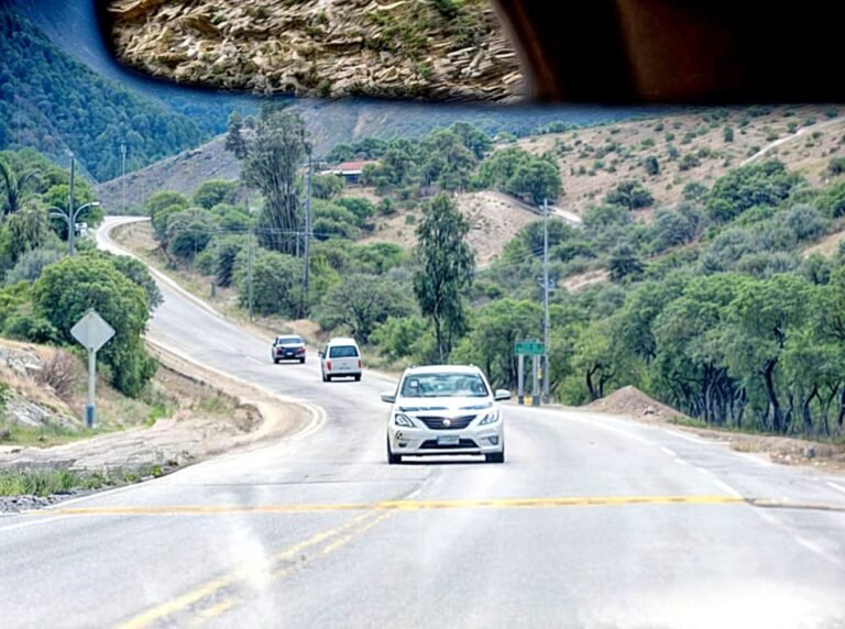 Cierran el tránsito vehicular en la vía Sucre – Monteagudo, tramo Bartolo – Puente Acero