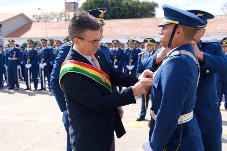 Paz: Pide enfrentar a Fuerzas Armadas al narcoterrorismo