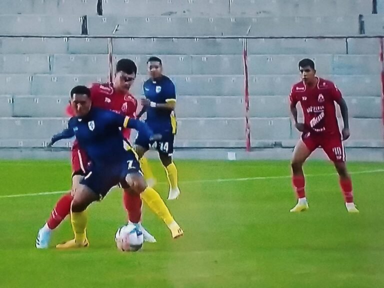 ABB se cae de local y pierde puntos