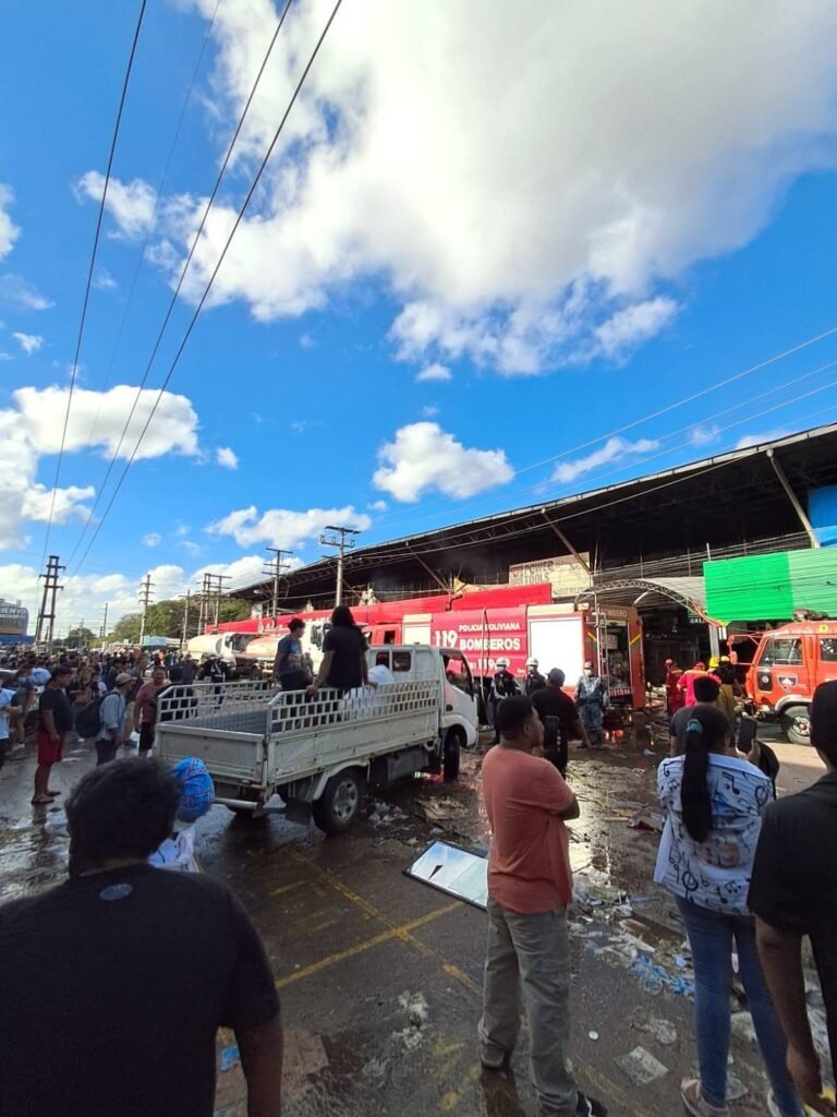 Cientos de familias quedaron en la calle por voraz incendio