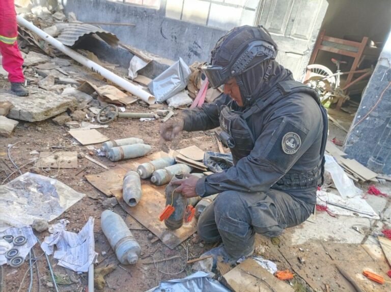 Gobierno activa cinco tareas tras explosión en Regimiento