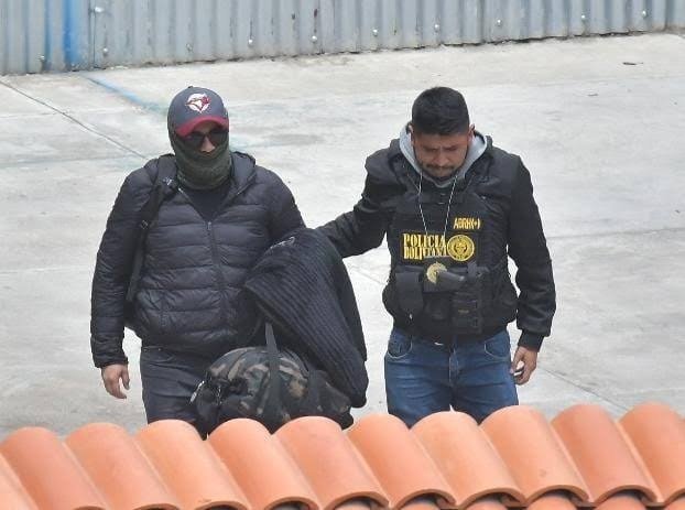 Capitán Guillermo Ruiz declara en La Paz por robo de bienes de Marset